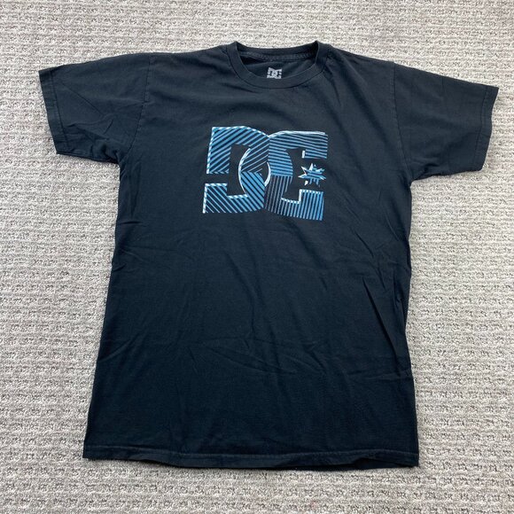 DC Shoes Shirt Men Small Black Graphic Tee T-Shirt Streetwear Skater Skateboard - Picture 1 of 7